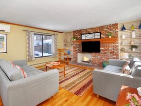 51 Staffordshire Ln 51, Concord MA 01742