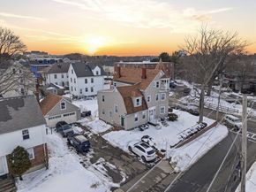 135-139 E Squantum St, Quincy MA 02171