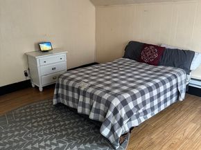 12 Brook St, Marlborough MA 01752