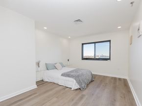 90 Quincy Shore Dr 803, Quincy MA 02171