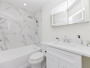 90 Quincy Shore Dr 803, Quincy MA 02171