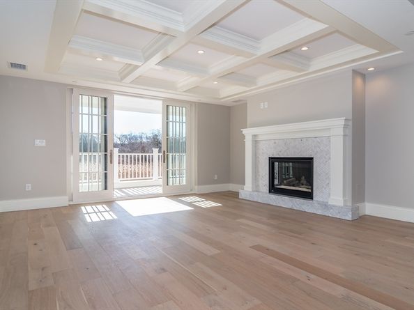 87 Elm Street 216, Cohasset MA 02025