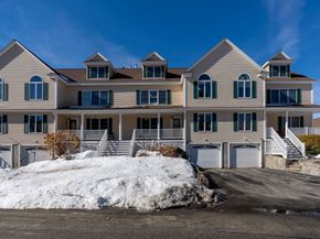 216 Rangeway Rd 133, Billerica MA 01862