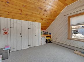 72 Youngs Rd, Lunenburg MA 01462