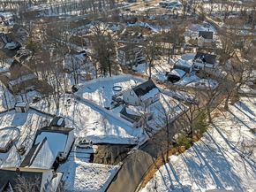 72 Youngs Rd, Lunenburg MA 01462