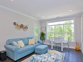 635 Old Post Rd 210, Sharon MA 02067