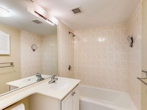 329 Harvard Street 11, Cambridge MA 02139