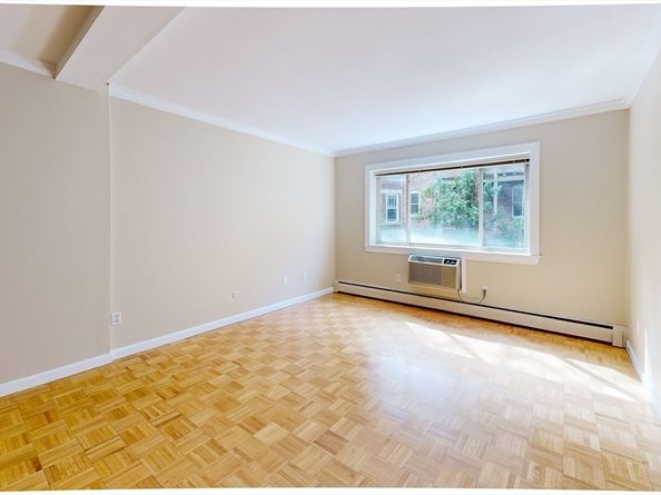 329 Harvard Street 11, Cambridge MA 02139