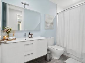 525 E 1st St 5, Boston MA 02127