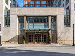 400 Stuart St 16J, Boston MA 02116
