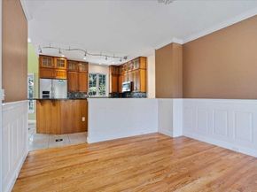 89 Boulder Hill Rd, Holden MA 01522