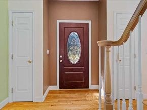 89 Boulder Hill Rd, Holden MA 01522