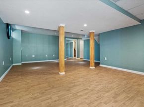 89 Boulder Hill Rd, Holden MA 01522