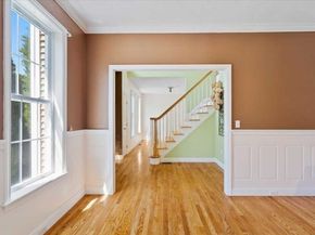 89 Boulder Hill Rd, Holden MA 01522