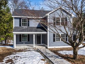 35 Homestead Road, Lynnfield MA 01940