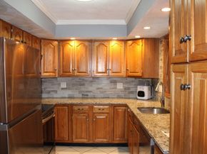 18 Knollwood Rd, Tewksbury MA 01876