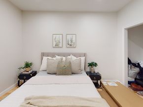 12 York St, Boston MA 02121