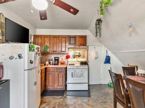 16 Salem St, Lynn MA 01905