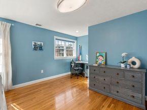 45 Kingsbury St, Wellesley MA 02481