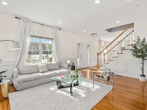 45 Kingsbury St, Wellesley MA 02481