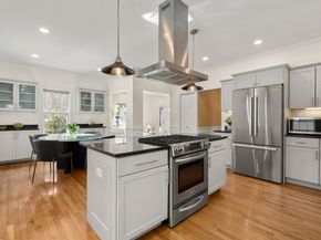 45 Kingsbury St, Wellesley MA 02481