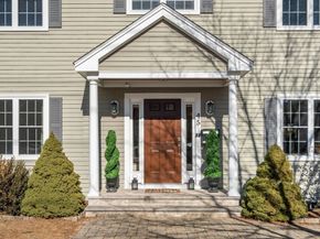 45 Kingsbury St, Wellesley MA 02481