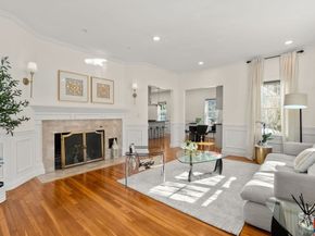 45 Kingsbury St, Wellesley MA 02481