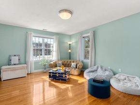 45 Kingsbury St, Wellesley MA 02481