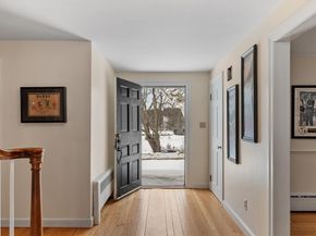 454 Wilson St, Clinton MA 01510