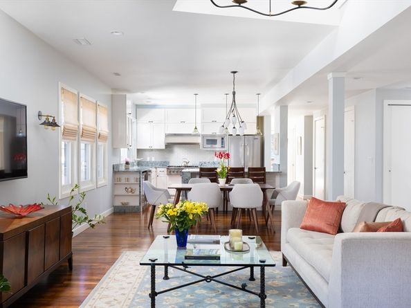 95 Beals Street 2, Brookline MA 02446