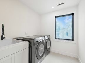 863 Main St, Reading MA 01867