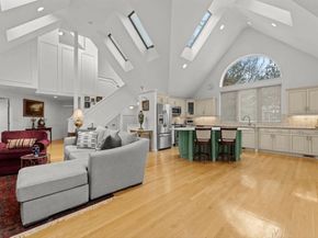 29 Deer Path 29, Hudson MA 01749