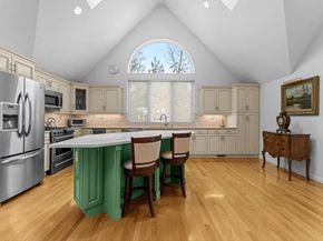 29 Deer Path 29, Hudson MA 01749