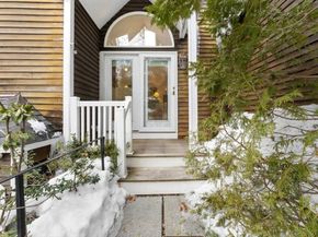 29 Deer Path 29, Hudson MA 01749