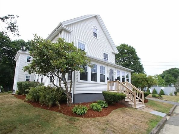 56-58 Vernon St, Whitman MA 02382