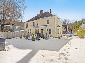 16 Bancroft Park 16, Hopedale MA 01747