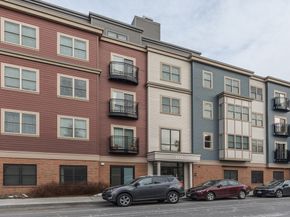 320 Maverick St 505, Boston MA 02128
