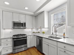 40 Catherine St 2, Boston MA 02131