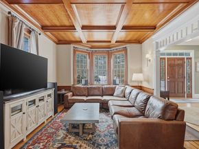 4 Knights Ct, Newbury MA 01951