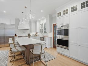 4 Knights Ct, Newbury MA 01951