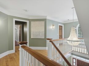 4 Knights Ct, Newbury MA 01951