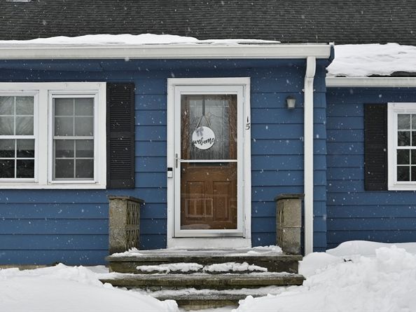 15 Roland Road, Peabody MA 01960