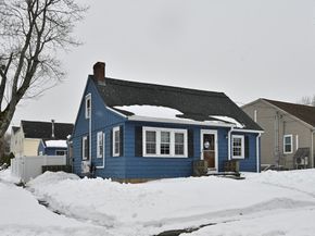 15 Roland Road, Peabody MA 01960