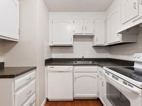 420 Great Rd B3, Acton MA 01720