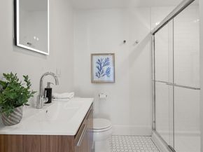 39 Oak St 39B, Somerville MA 02143