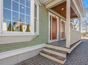 39 Oak St 39B, Somerville MA 02143