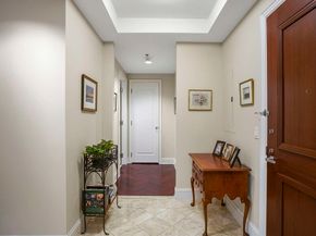 1 Charles St S 602, Boston MA 02116