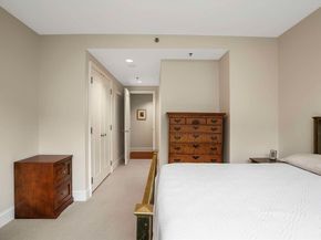 1 Charles St S 602, Boston MA 02116