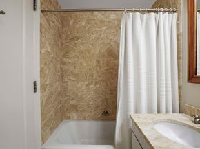 1 Charles St S 602, Boston MA 02116