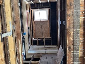 93 Fairfax Rd, Worcester MA 01610